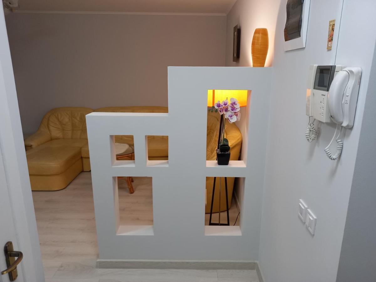 Ultracentral Armeneasca Street Kişinev Dış mekan fotoğraf